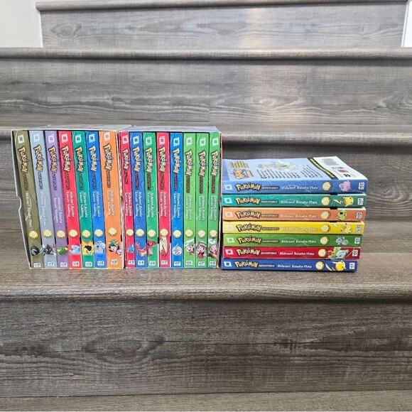 Pokeymon adventures book set volumes 1-22 - Picture 1 of 5
